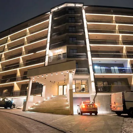 Lux U Pekovic 公寓