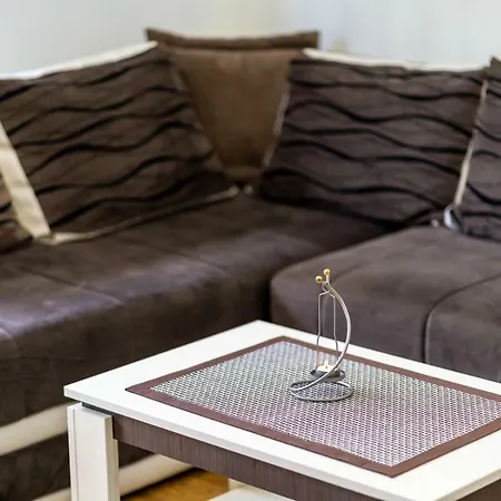 Apartment Lux U Pekovic